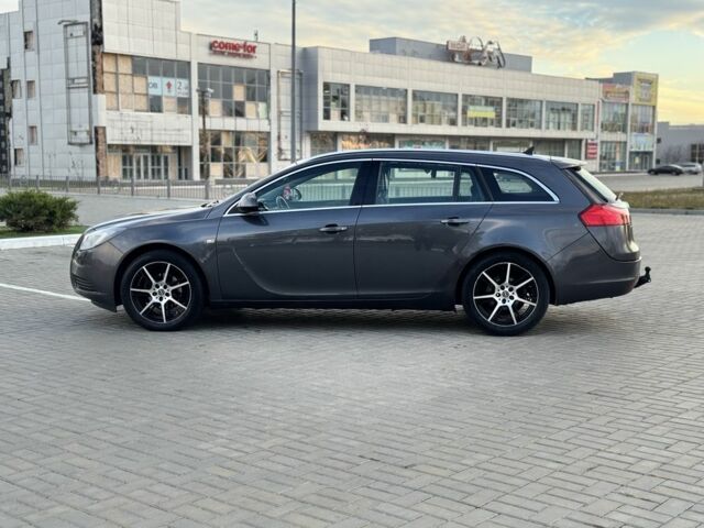 Опель Инсигния 2010 в Николаеве на Automoto.ua Серый Опель Инсигния, объемом двигателя 2 л и пробегом 299 тыс. км за 3999 $, фото 16 на Automoto.ua