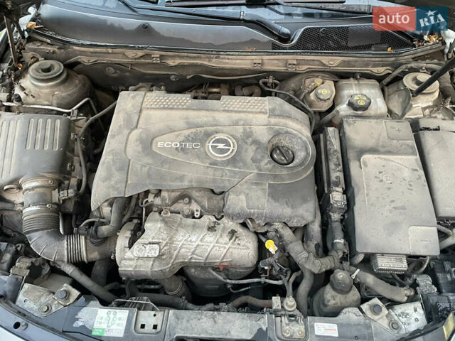 Сірий Опель Інсігнія, об'ємом двигуна 1.96 л та пробігом 301 тис. км за 6500 $, фото 12 на Automoto.ua
