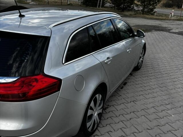 Сірий Опель Інсігнія, об'ємом двигуна 2 л та пробігом 280 тис. км за 5300 $, фото 4 на Automoto.ua