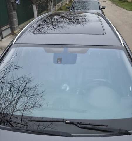 Сірий Опель Інсігнія, об'ємом двигуна 1.96 л та пробігом 280 тис. км за 6800 $, фото 2 на Automoto.ua