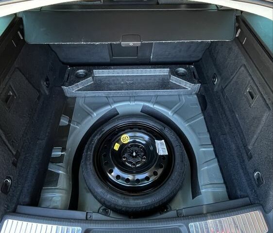 Серый Опель Инсигния, объемом двигателя 2 л и пробегом 276 тыс. км за 7600 $, фото 23 на Automoto.ua