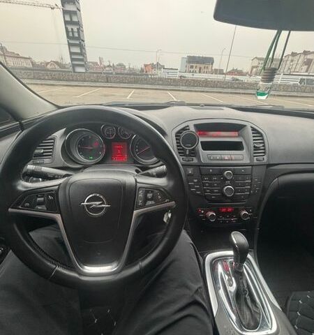 Серый Опель Инсигния, объемом двигателя 1.96 л и пробегом 315 тыс. км за 6600 $, фото 12 на Automoto.ua