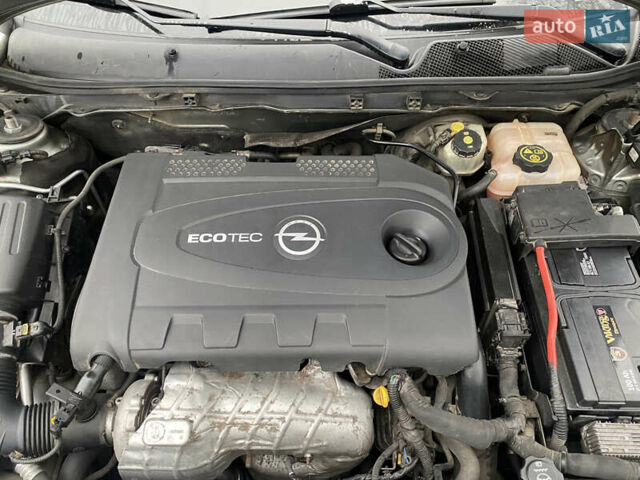Сірий Опель Інсігнія, об'ємом двигуна 1.96 л та пробігом 203 тис. км за 6999 $, фото 41 на Automoto.ua