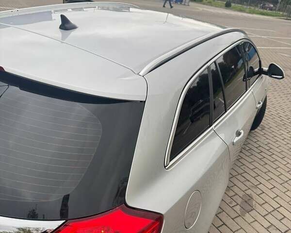 Сірий Опель Інсігнія, об'ємом двигуна 2 л та пробігом 277 тис. км за 7800 $, фото 17 на Automoto.ua