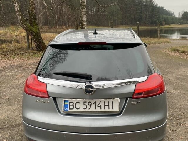Сірий Опель Інсігнія, об'ємом двигуна 2 л та пробігом 201 тис. км за 7000 $, фото 3 на Automoto.ua