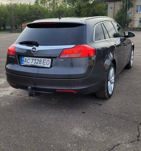 Сірий Опель Інсігнія, об'ємом двигуна 1.96 л та пробігом 307 тис. км за 6500 $, фото 2 на Automoto.ua