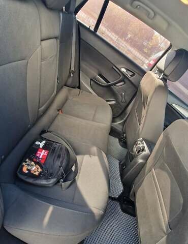 Серый Опель Инсигния, объемом двигателя 2 л и пробегом 292 тыс. км за 6700 $, фото 9 на Automoto.ua