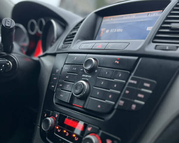 Серый Опель Инсигния, объемом двигателя 1.96 л и пробегом 279 тыс. км за 5999 $, фото 21 на Automoto.ua