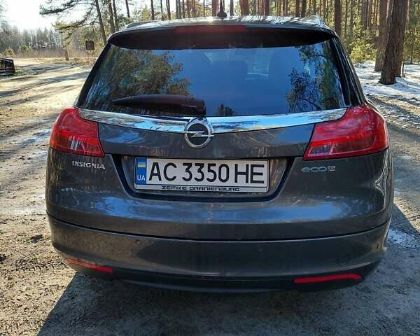 Серый Опель Инсигния, объемом двигателя 2 л и пробегом 238 тыс. км за 8100 $, фото 7 на Automoto.ua