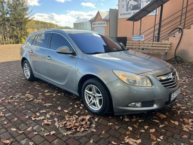 Серый Опель Инсигния, объемом двигателя 2 л и пробегом 357 тыс. км за 6500 $, фото 2 на Automoto.ua