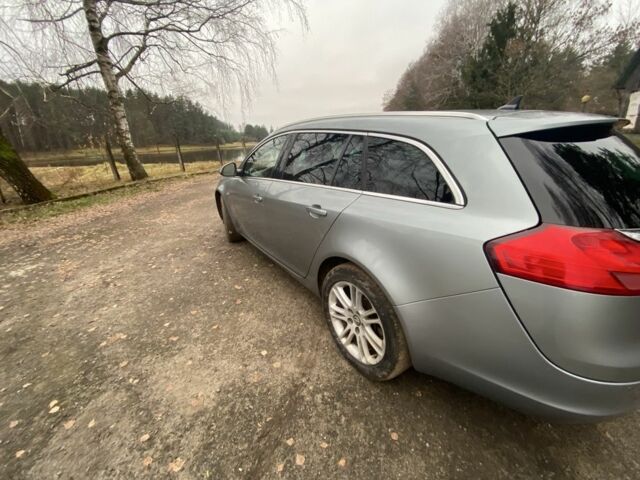 Сірий Опель Інсігнія, об'ємом двигуна 2 л та пробігом 201 тис. км за 7000 $, фото 12 на Automoto.ua