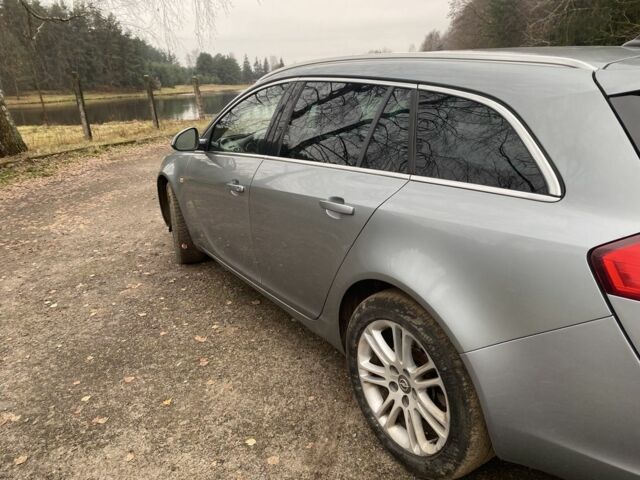 Сірий Опель Інсігнія, об'ємом двигуна 2 л та пробігом 201 тис. км за 7000 $, фото 5 на Automoto.ua