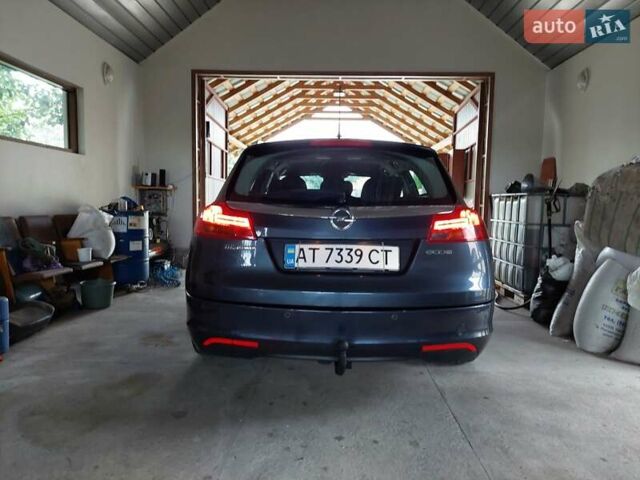 Серый Опель Инсигния, объемом двигателя 2 л и пробегом 277 тыс. км за 7999 $, фото 18 на Automoto.ua