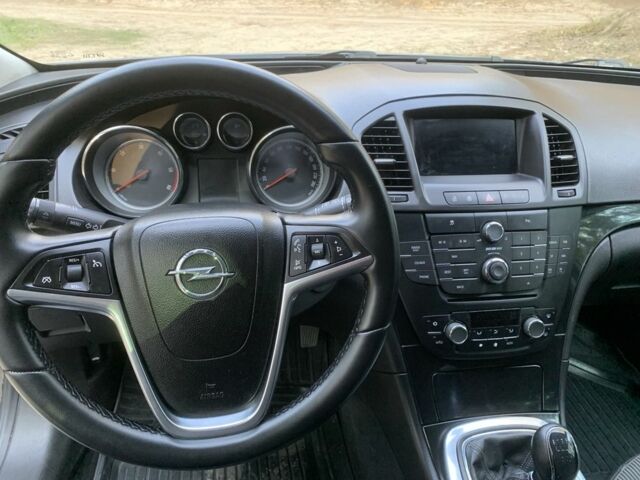 Серый Опель Инсигния, объемом двигателя 2 л и пробегом 271 тыс. км за 7800 $, фото 18 на Automoto.ua