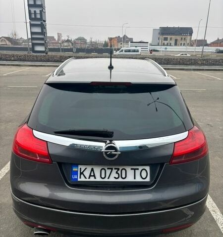 Серый Опель Инсигния, объемом двигателя 1.96 л и пробегом 315 тыс. км за 6600 $, фото 4 на Automoto.ua