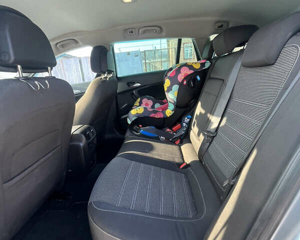 Серый Опель Инсигния, объемом двигателя 1.96 л и пробегом 298 тыс. км за 8200 $, фото 13 на Automoto.ua