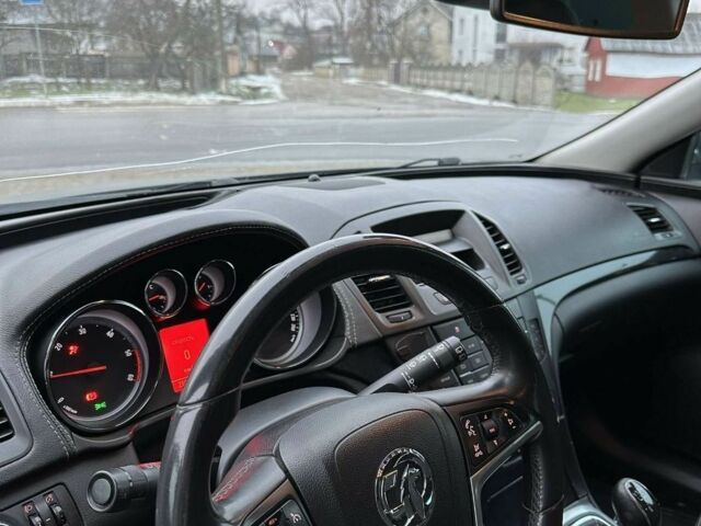 Серый Опель Инсигния, объемом двигателя 2 л и пробегом 275 тыс. км за 5199 $, фото 5 на Automoto.ua