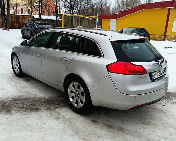 Сірий Опель Інсігнія, об'ємом двигуна 2 л та пробігом 307 тис. км за 6400 $, фото 3 на Automoto.ua