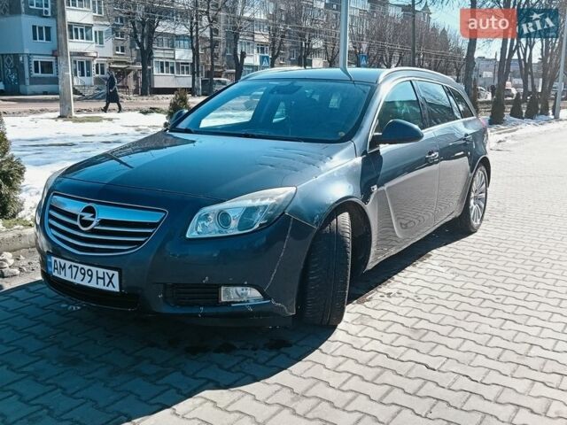 Сірий Опель Інсігнія, об'ємом двигуна 1.96 л та пробігом 318 тис. км за 5200 $, фото 2 на Automoto.ua