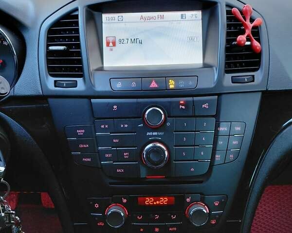 Серый Опель Инсигния, объемом двигателя 2 л и пробегом 238 тыс. км за 8100 $, фото 13 на Automoto.ua