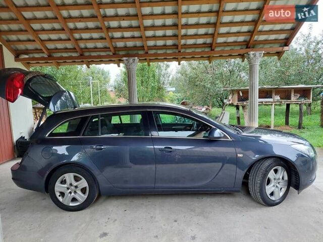 Серый Опель Инсигния, объемом двигателя 2 л и пробегом 277 тыс. км за 8300 $, фото 7 на Automoto.ua