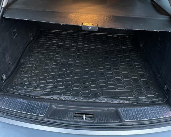 Сірий Опель Інсігнія, об'ємом двигуна 1.96 л та пробігом 301 тис. км за 6500 $, фото 13 на Automoto.ua