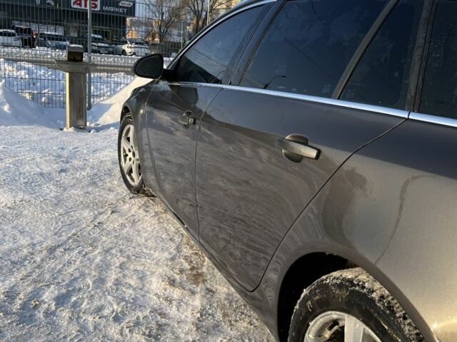 Серый Опель Инсигния, объемом двигателя 2 л и пробегом 200 тыс. км за 5700 $, фото 6 на Automoto.ua