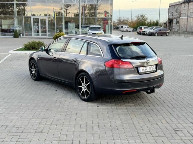 Опель Инсигния 2010 в Николаеве на Automoto.ua Серый Опель Инсигния, объемом двигателя 2 л и пробегом 299 тыс. км за 3999 $, фото 13 на Automoto.ua