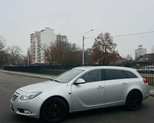 Сірий Опель Інсігнія, об'ємом двигуна 1.96 л та пробігом 323 тис. км за 8200 $, фото 7 на Automoto.ua