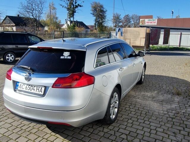 Серый Опель Инсигния, объемом двигателя 2 л и пробегом 292 тыс. км за 6700 $, фото 3 на Automoto.ua