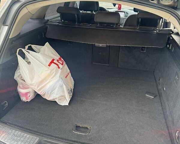 Сірий Опель Інсігнія, об'ємом двигуна 2 л та пробігом 277 тис. км за 7800 $, фото 10 на Automoto.ua
