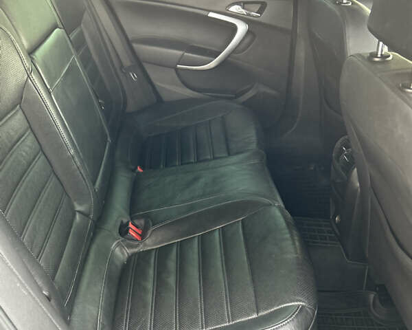 Сірий Опель Інсігнія, об'ємом двигуна 2 л та пробігом 256 тис. км за 7600 $, фото 11 на Automoto.ua