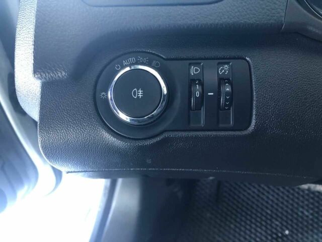 Сірий Опель Інсігнія, об'ємом двигуна 1.96 л та пробігом 254 тис. км за 7899 $, фото 15 на Automoto.ua