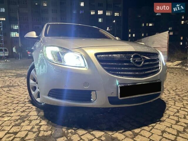 Серый Опель Инсигния, объемом двигателя 1.96 л и пробегом 274 тыс. км за 7400 $, фото 12 на Automoto.ua