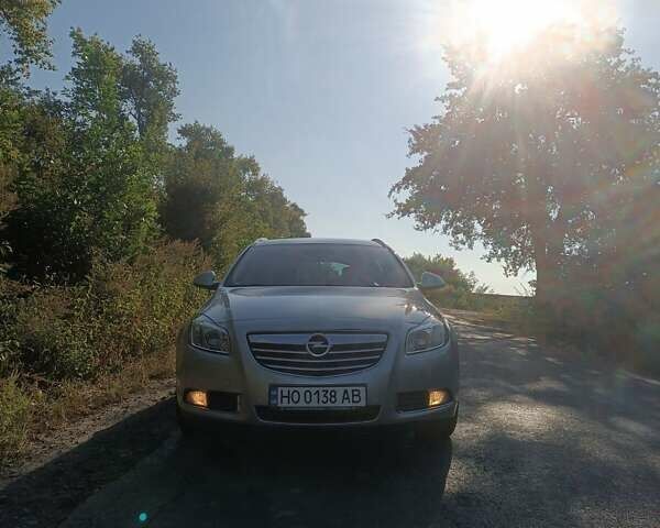 Серый Опель Инсигния, объемом двигателя 1.96 л и пробегом 340 тыс. км за 7200 $, фото 6 на Automoto.ua