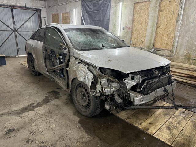 Серый Опель Инсигния, объемом двигателя 2 л и пробегом 312 тыс. км за 1800 $, фото 4 на Automoto.ua