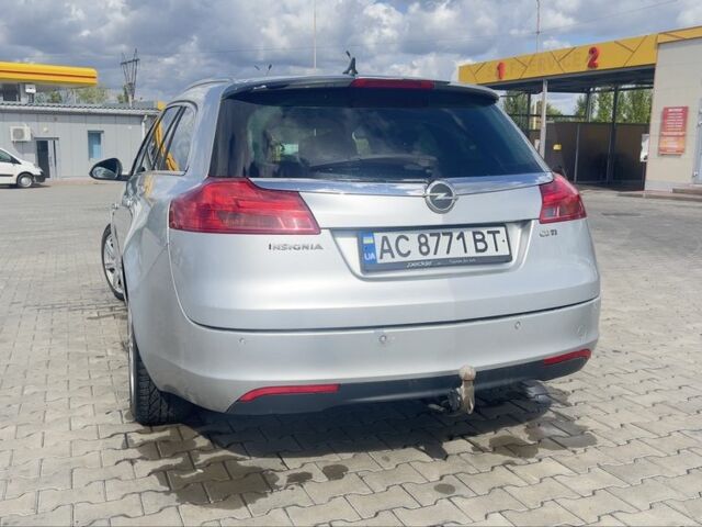 Опель Инсигния 2011 в Луцке на Automoto.ua Серый Опель Инсигния, объемом двигателя 0 л и пробегом 216 тыс. км за 8200 $, фото 8 на Automoto.ua