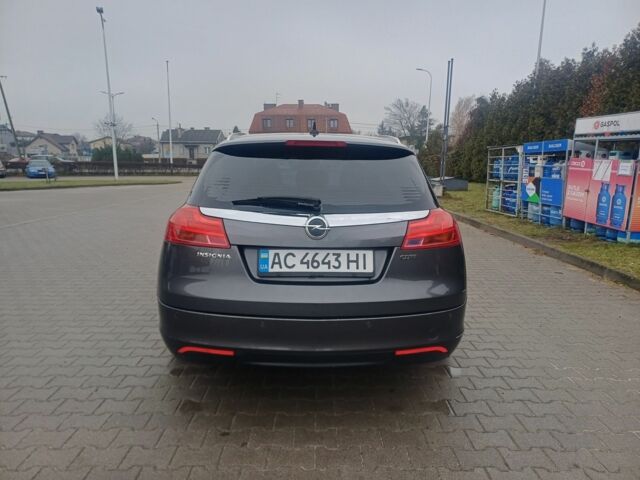 Сірий Опель Інсігнія, об'ємом двигуна 2 л та пробігом 261 тис. км за 6950 $, фото 2 на Automoto.ua