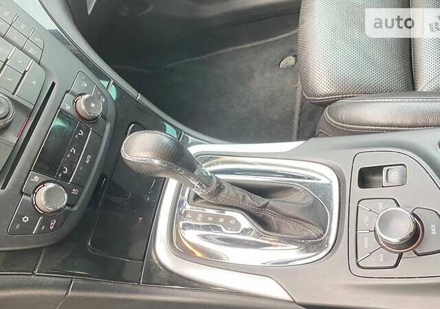 Серый Опель Инсигния, объемом двигателя 1.96 л и пробегом 221 тыс. км за 12500 $, фото 15 на Automoto.ua