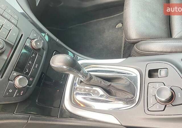 Сірий Опель Інсігнія, об'ємом двигуна 1.96 л та пробігом 221 тис. км за 12500 $, фото 15 на Automoto.ua