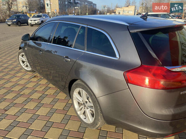 Сірий Опель Інсігнія, об'ємом двигуна 1.96 л та пробігом 227 тис. км за 6999 $, фото 5 на Automoto.ua