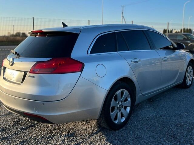 Серый Опель Инсигния, объемом двигателя 2 л и пробегом 323 тыс. км за 6300 $, фото 3 на Automoto.ua