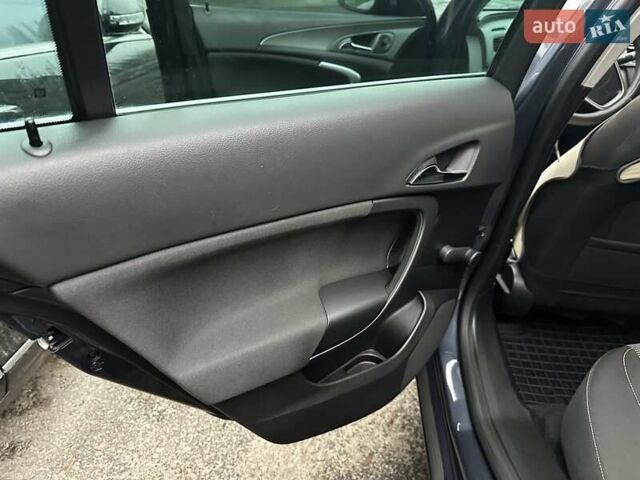 Серый Опель Инсигния, объемом двигателя 1.96 л и пробегом 271 тыс. км за 7500 $, фото 13 на Automoto.ua