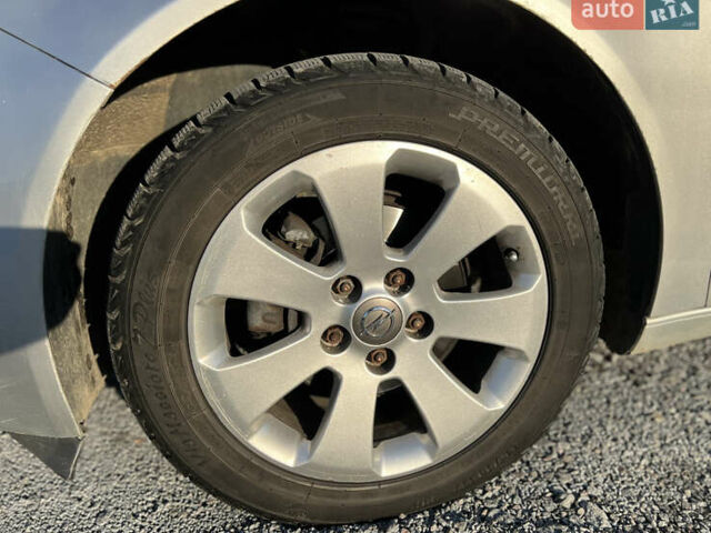 Серый Опель Инсигния, объемом двигателя 2 л и пробегом 323 тыс. км за 6900 $, фото 10 на Automoto.ua