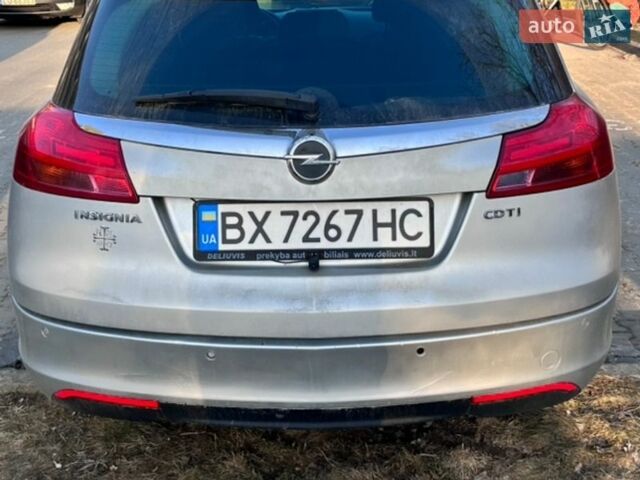 Серый Опель Инсигния, объемом двигателя 1.96 л и пробегом 253 тыс. км за 5999 $, фото 5 на Automoto.ua