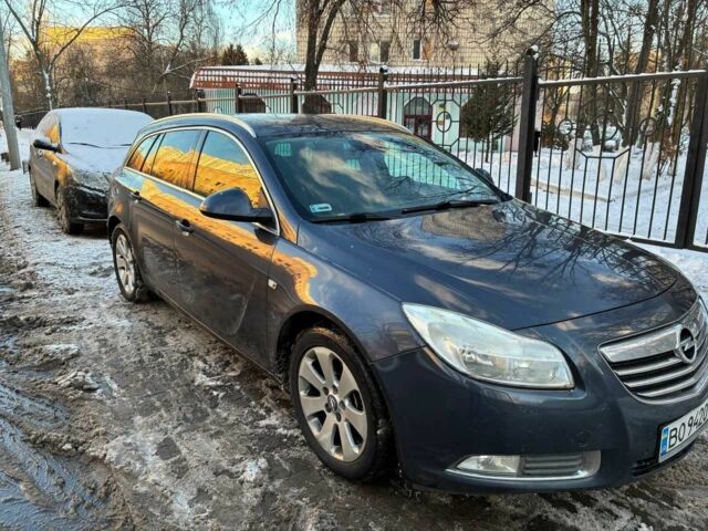 Серый Опель Инсигния, объемом двигателя 2 л и пробегом 325 тыс. км за 6340 $, фото 5 на Automoto.ua