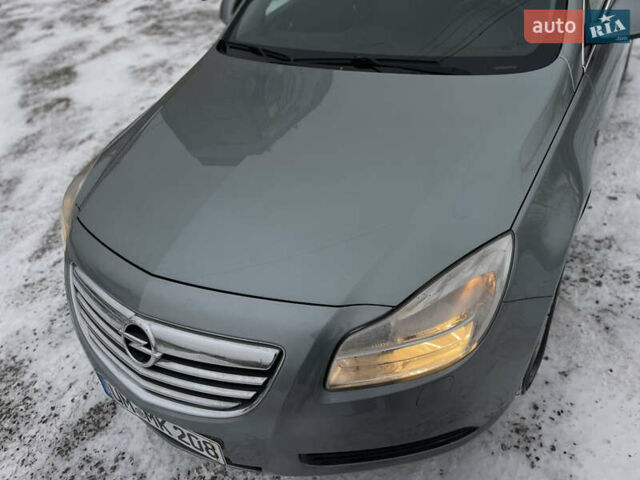 Серый Опель Инсигния, объемом двигателя 2 л и пробегом 219 тыс. км за 7650 $, фото 8 на Automoto.ua