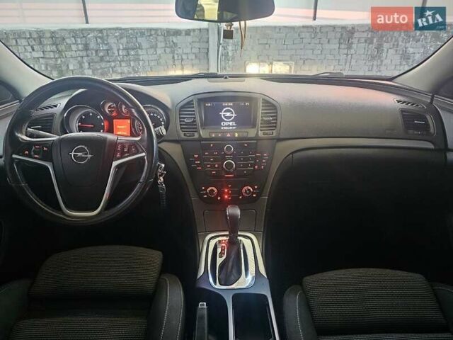 Сірий Опель Інсігнія, об'ємом двигуна 1.96 л та пробігом 254 тис. км за 7899 $, фото 1 на Automoto.ua