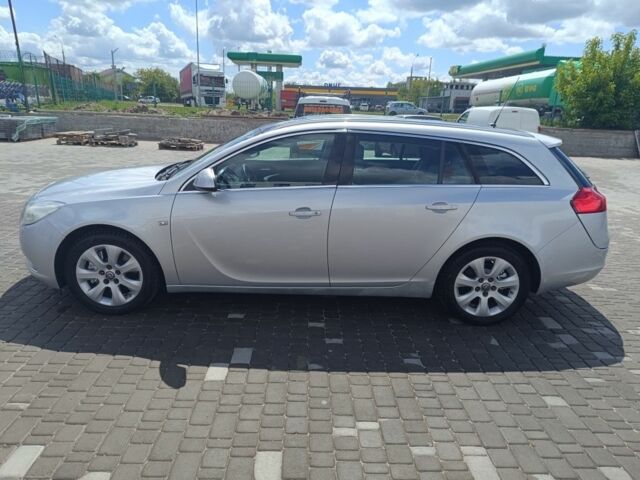 Сірий Опель Інсігнія, об'ємом двигуна 0 л та пробігом 222 тис. км за 8300 $, фото 4 на Automoto.ua