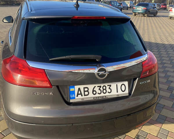 Сірий Опель Інсігнія, об'ємом двигуна 1.96 л та пробігом 227 тис. км за 6999 $, фото 9 на Automoto.ua